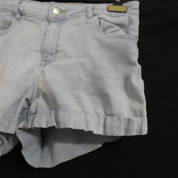 Unbranded | 14.5 inch waist measured | Faded Blue Denim Jean Shorts - Picture 8 of 16